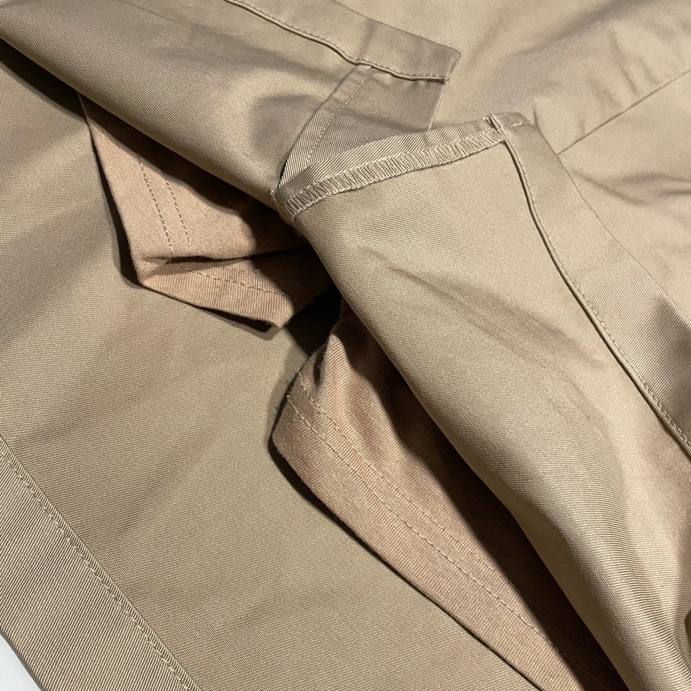 Lands’ End Women’s 21-Inch Long Khaki Skort, Size 14 –‎ Comfortable & Versatile - Picture 7 of 9
